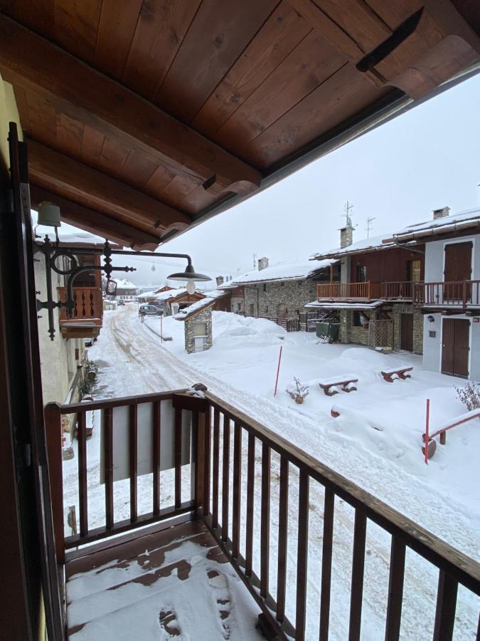 Baita Arianna Leilighet Colle Colle Sestriere Eksteriør bilde